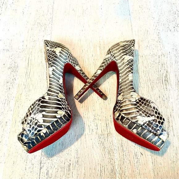 💯 Authentic Louboutin Altadama Python 36 - Picture 8 of 9